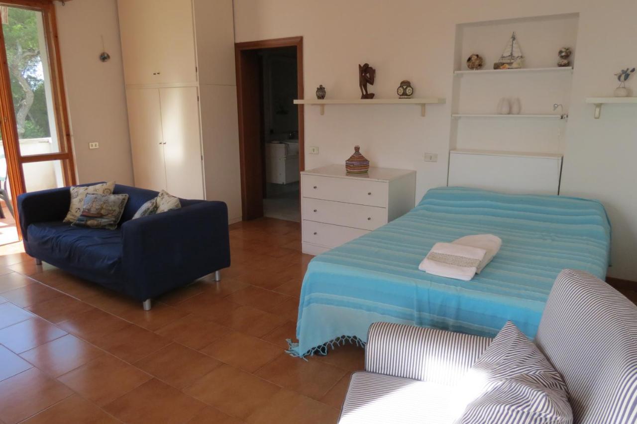 Bellavista Beachfront Apartments Quercianella Exterior photo